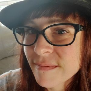 Meet your Posher, Gina